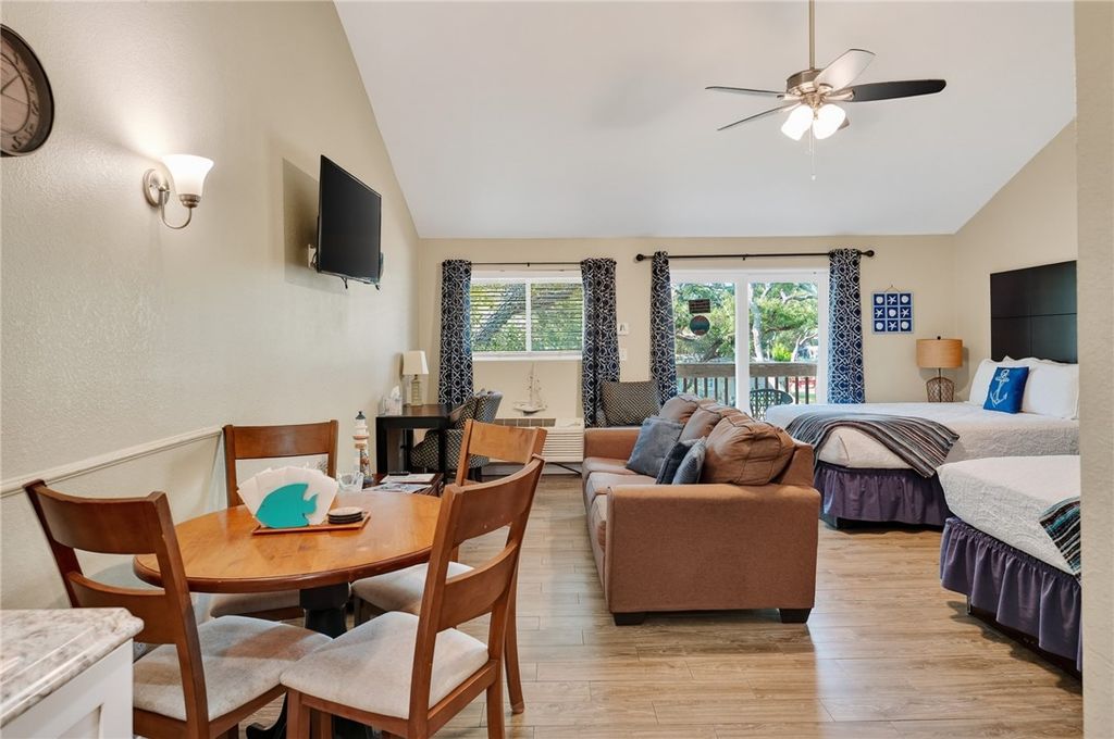 919 N Fulton Beach 207, Fulton, TX 78382 — photo 5