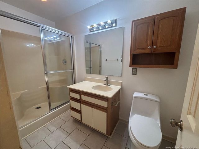 685 Glenola Street, Fayetteville, NC 28311