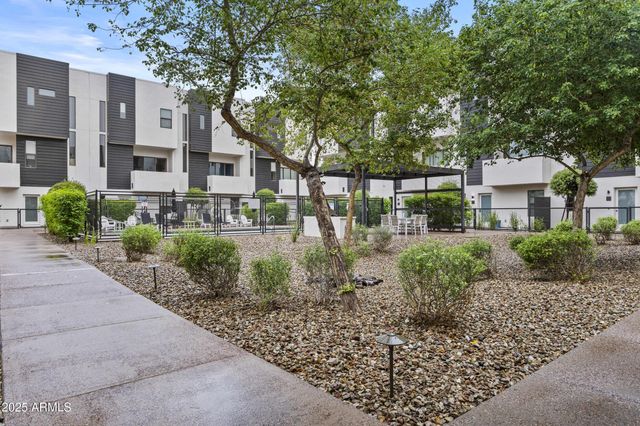 325 E Coronado Road Unit 8, Phoenix, AZ 85004