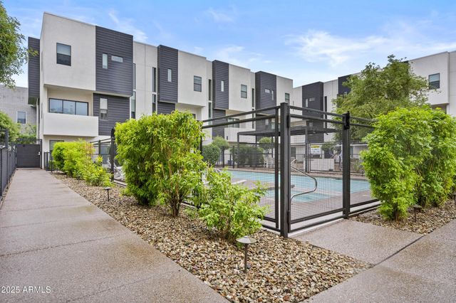 325 E Coronado Road Unit 8, Phoenix, AZ 85004
