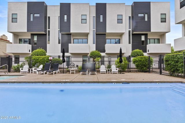 325 E Coronado Road Unit 8, Phoenix, AZ 85004