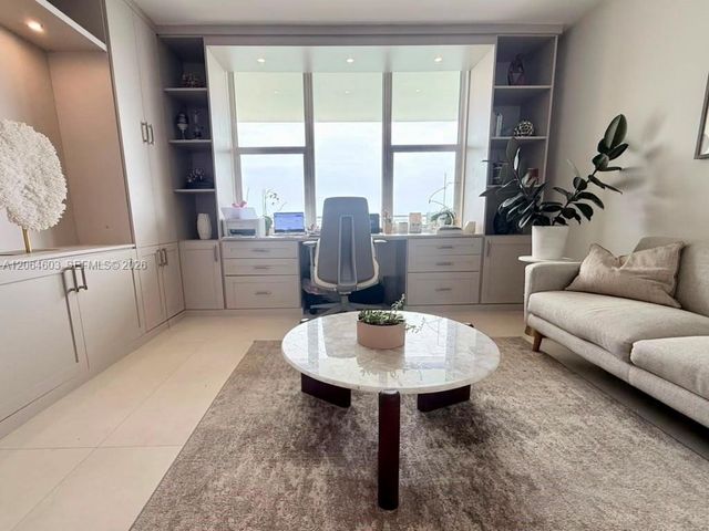5600 Collins Ave 15S, Miami Beach, FL 33140