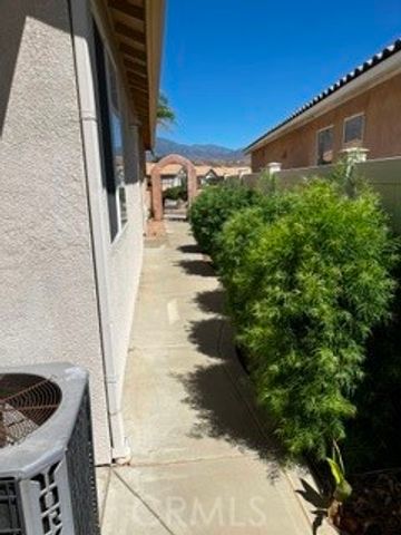 615 Brooklawn Drive, Banning, CA 92220