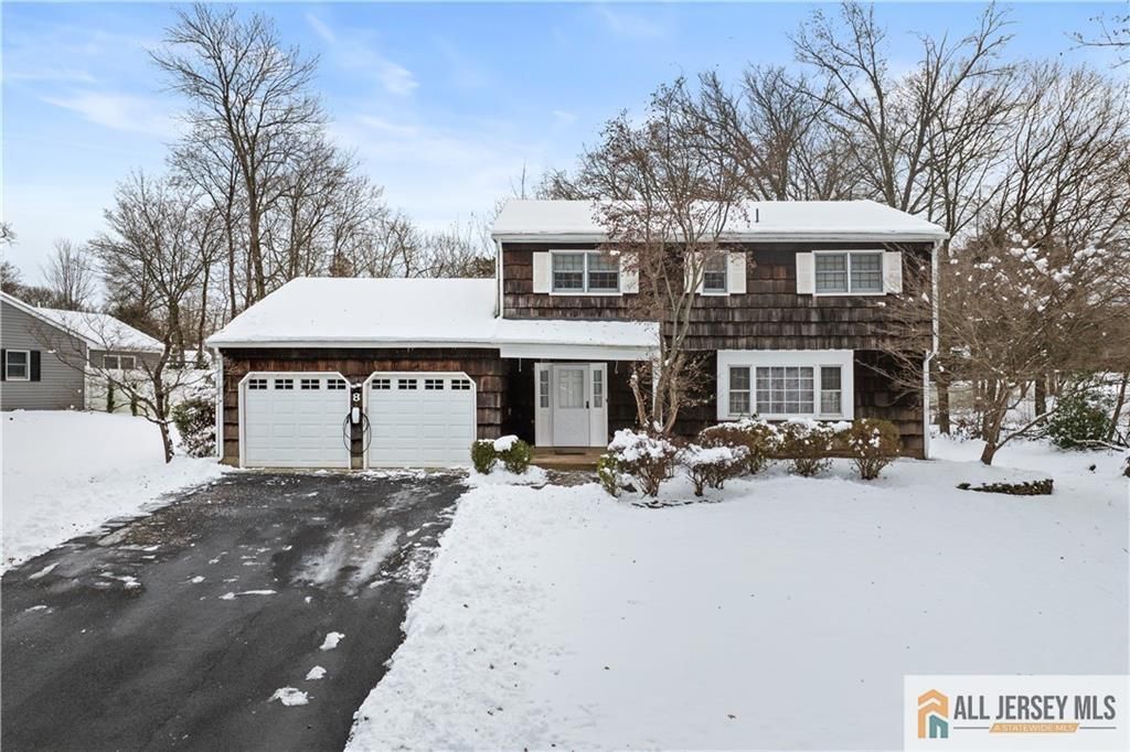 8 Liberty Lane, Franklin, NJ 08873
