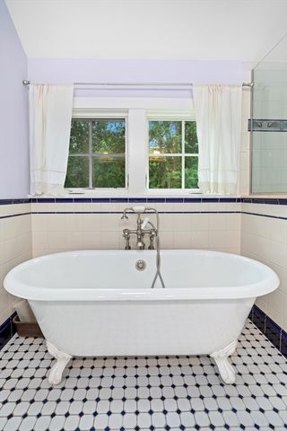 244 Lincoln Rd, Lincoln, MA 01773