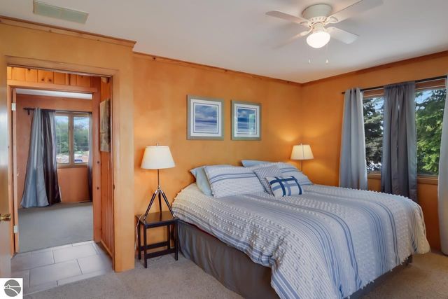 2175 N US-31 N, Traverse City, MI 49686