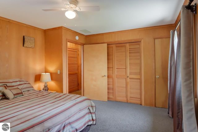 2175 N US-31 N, Traverse City, MI 49686