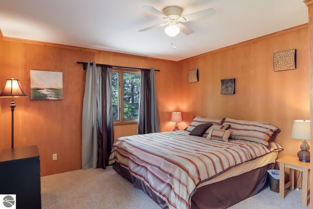 2175 N US-31 N, Traverse City, MI 49686