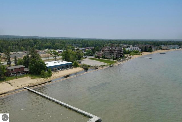 2175 N US-31 N, Traverse City, MI 49686