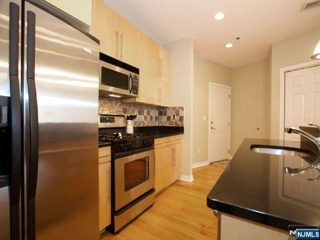 83 Monroe Street 4B, Hoboken, NJ 07030