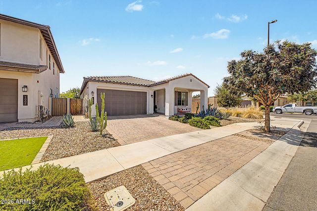 1876 S HUISH Drive, Gilbert, AZ 85295