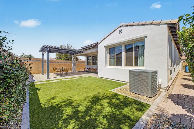 1876 S HUISH Drive, Gilbert, AZ 85295
