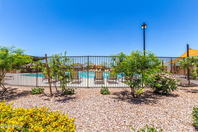1876 S HUISH Drive, Gilbert, AZ 85295