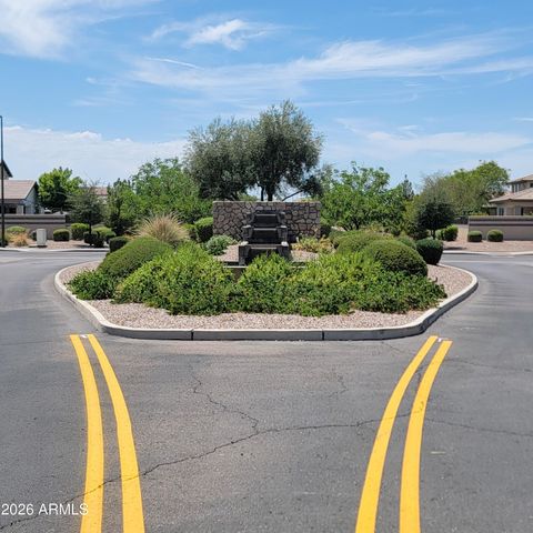 1876 S HUISH Drive, Gilbert, AZ 85295
