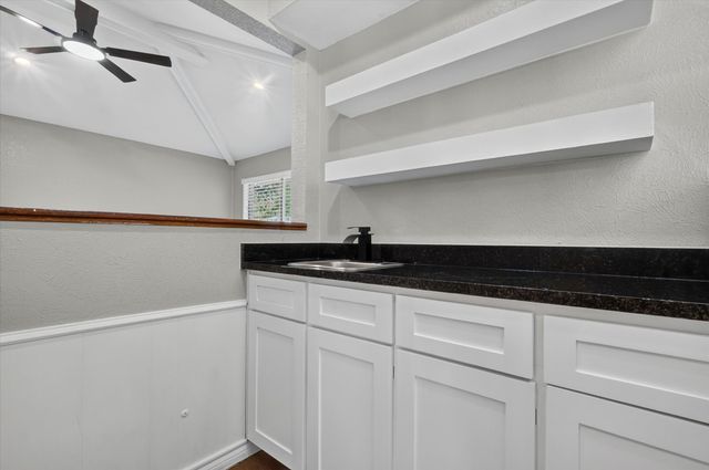 3001 Cross Bend Road, Plano, TX 75023