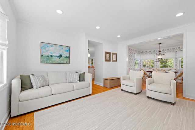 30 Crest Drive, Little Silver, NJ 07739