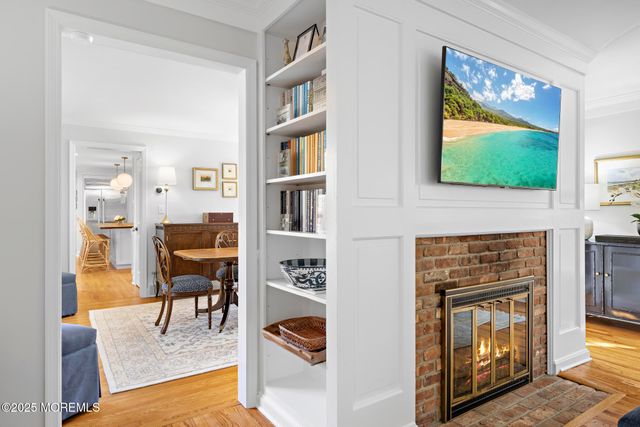 30 Crest Drive, Little Silver, NJ 07739