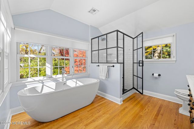 30 Crest Drive, Little Silver, NJ 07739