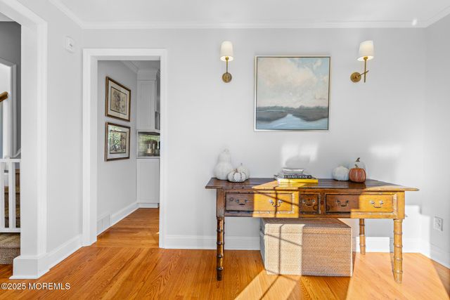 30 Crest Drive, Little Silver, NJ 07739