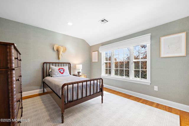 30 Crest Drive, Little Silver, NJ 07739