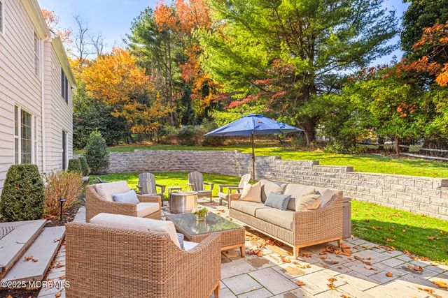 30 Crest Drive, Little Silver, NJ 07739