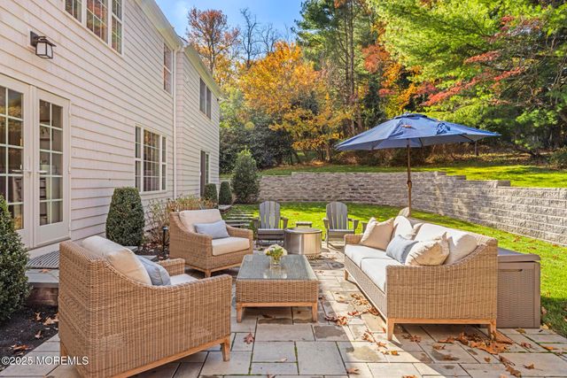 30 Crest Drive, Little Silver, NJ 07739