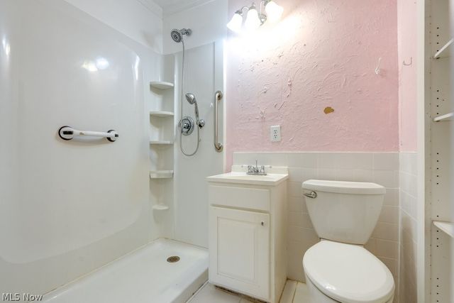 2712 Ridge Avenue SE, Warren, OH 44484