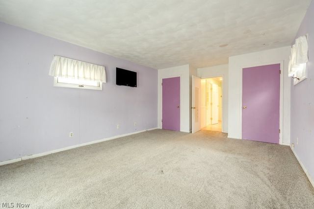 2712 Ridge Avenue SE, Warren, OH 44484