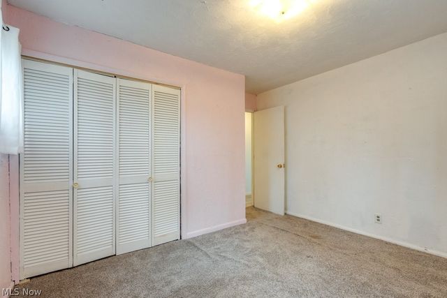 2712 Ridge Avenue SE, Warren, OH 44484