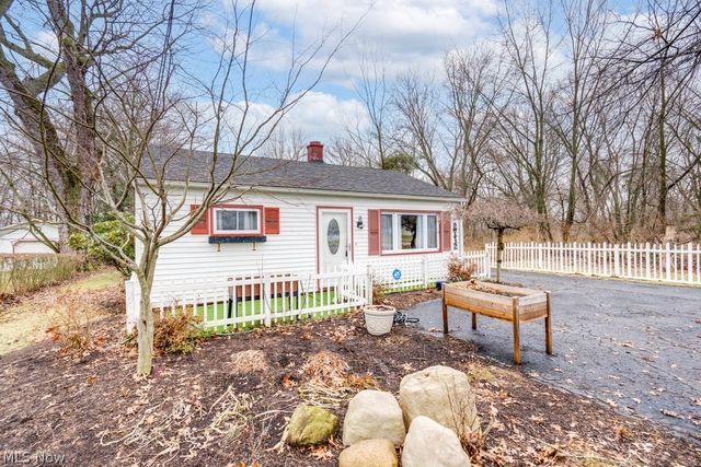 2712 Ridge Avenue SE, Warren, OH 44484