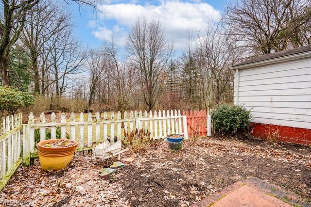 2712 Ridge Avenue SE, Warren, OH 44484