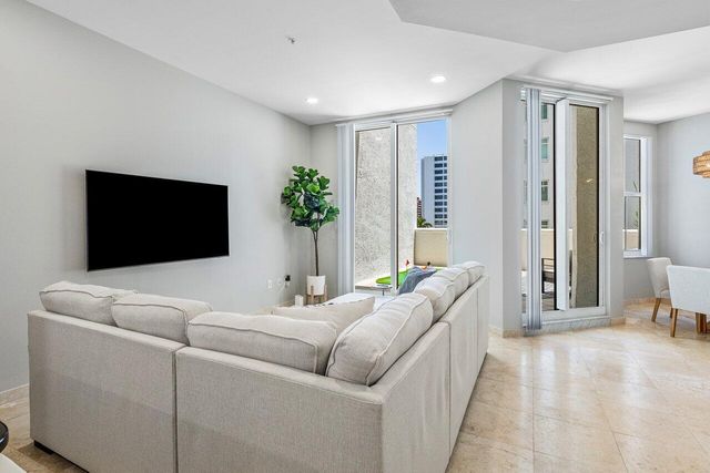 255 Evernia Street 306, West Palm Beach, FL 33401