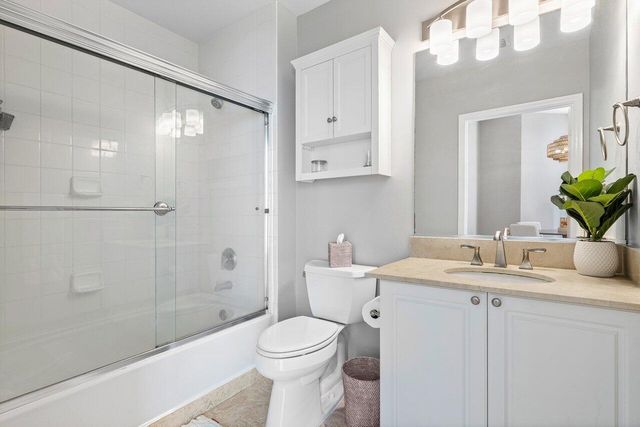 255 Evernia Street 306, West Palm Beach, FL 33401