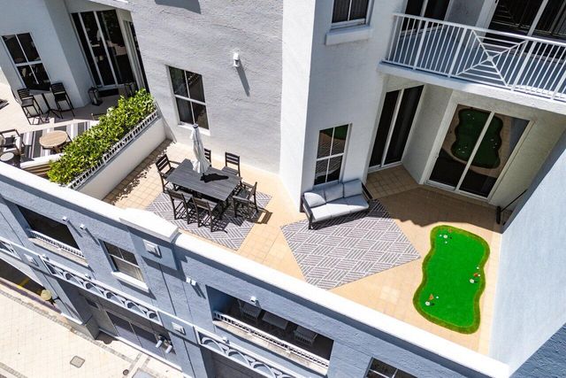 255 Evernia Street 306, West Palm Beach, FL 33401