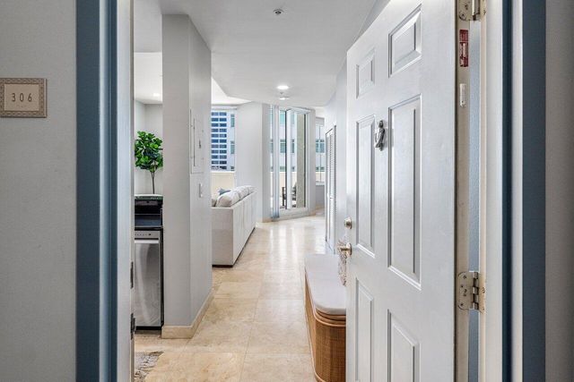 255 Evernia Street 306, West Palm Beach, FL 33401