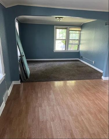 1095 Maryland Avenue E, Saint Paul, MN 55106