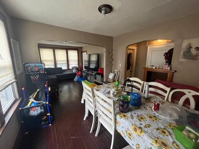 1095 Maryland Avenue E, Saint Paul, MN 55106