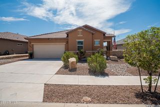 7876 Enchanted Path Drive, El Paso, TX 79911