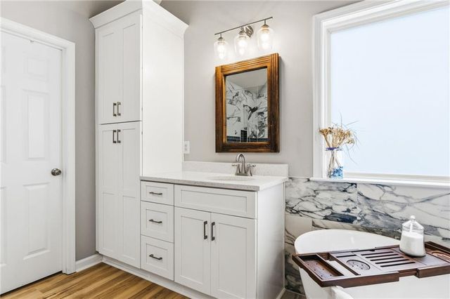 1122 Flagstone Way, Acworth, GA 30101