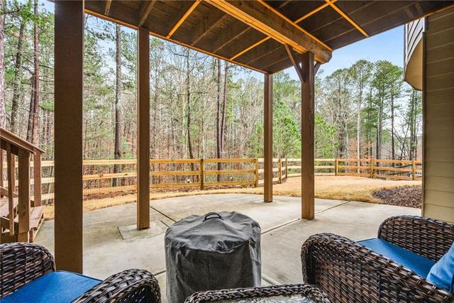 1122 Flagstone Way, Acworth, GA 30101