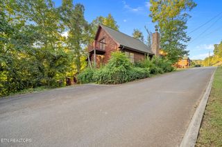 2219 Wingspan Drive, Sevierville, TN 37876