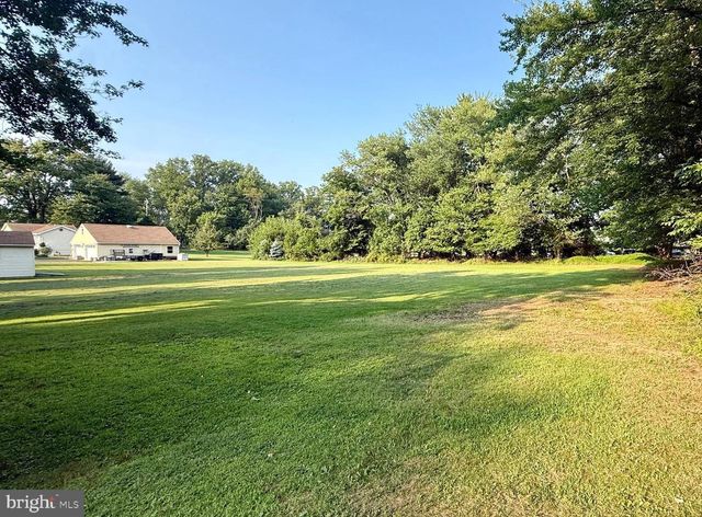 1339 HILL ST, Langhorne, PA 19047