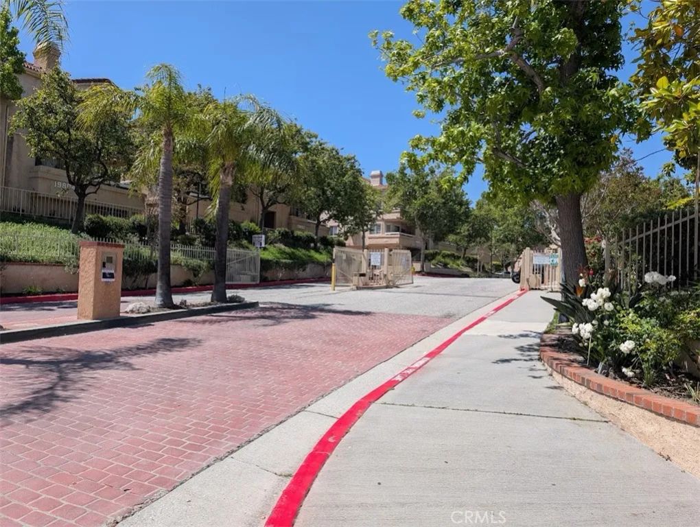 19849 Sandpiper 133, Newhall, CA 91321