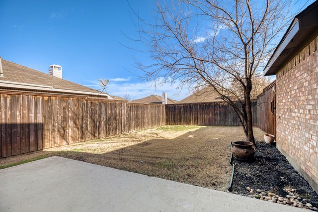 5532 Buckskin Drive, The Colony, TX 75056