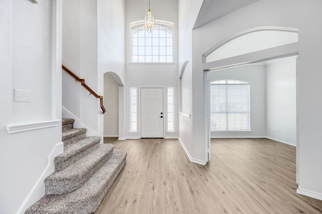 5532 Buckskin Drive, The Colony, TX 75056