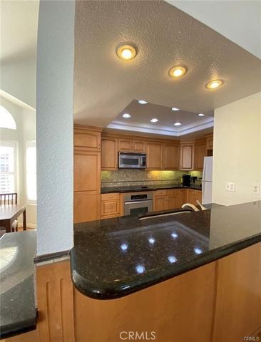 8 Remington, Irvine, CA 92620