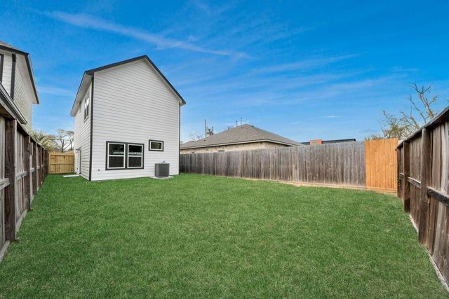 6616 Apollo Street, Houston, TX 77091