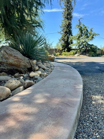 5200 N Gratton Rd, Denair, CA 95316