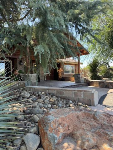 5200 N Gratton Rd, Denair, CA 95316