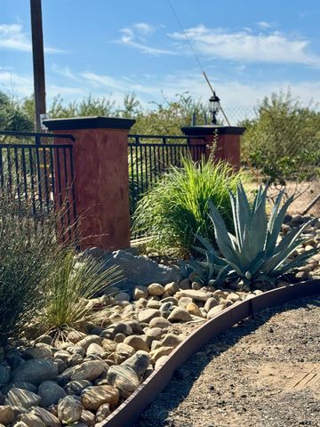 5200 N Gratton Rd, Denair, CA 95316